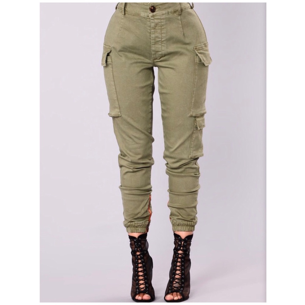 High waisted olive cargo jogger pants